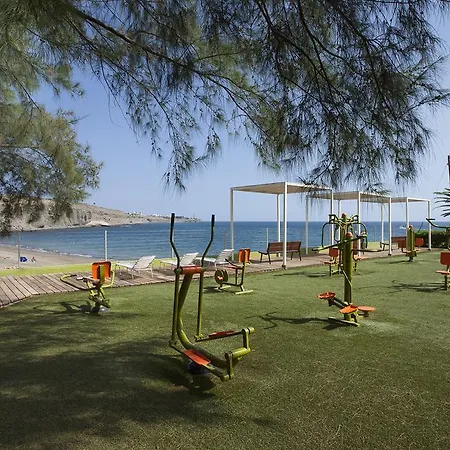 Los Cabosos 40, Pasito Blanco, Gran Canaria Nyaraló Pasito Blanco