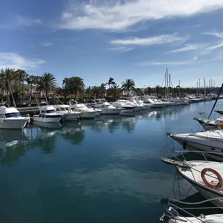Los Cabosos 40, Pasito Blanco, Gran Canaria Nyaraló